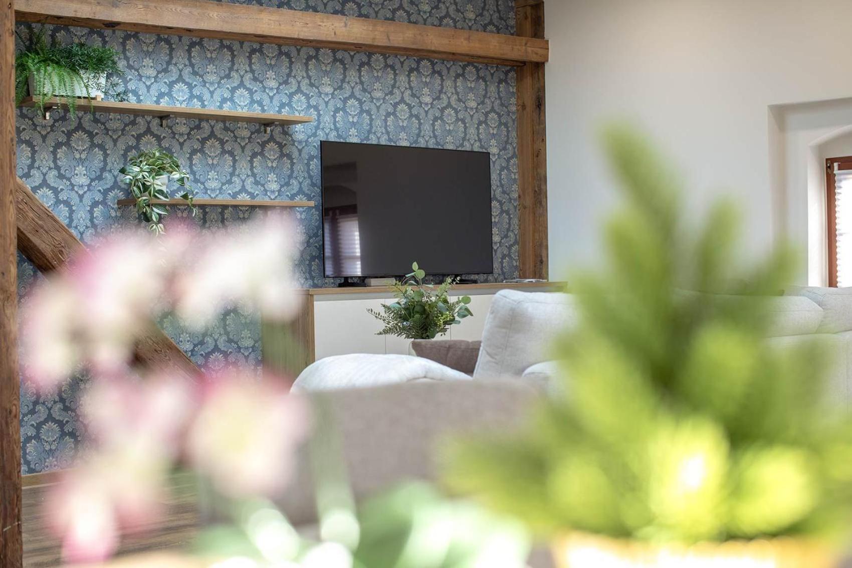 Exklusive Im Gruenderzeitjuwel Homestay