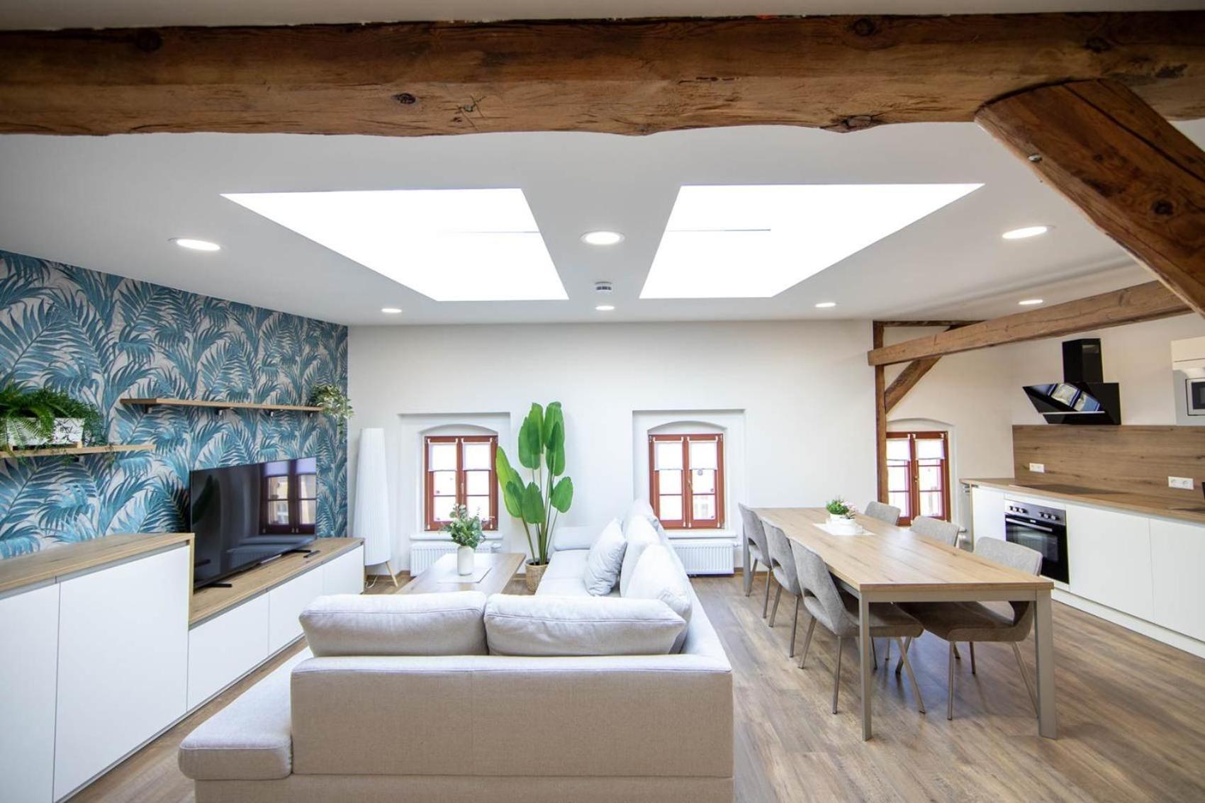 Homestay Exklusive Im Gruenderzeitjuwel